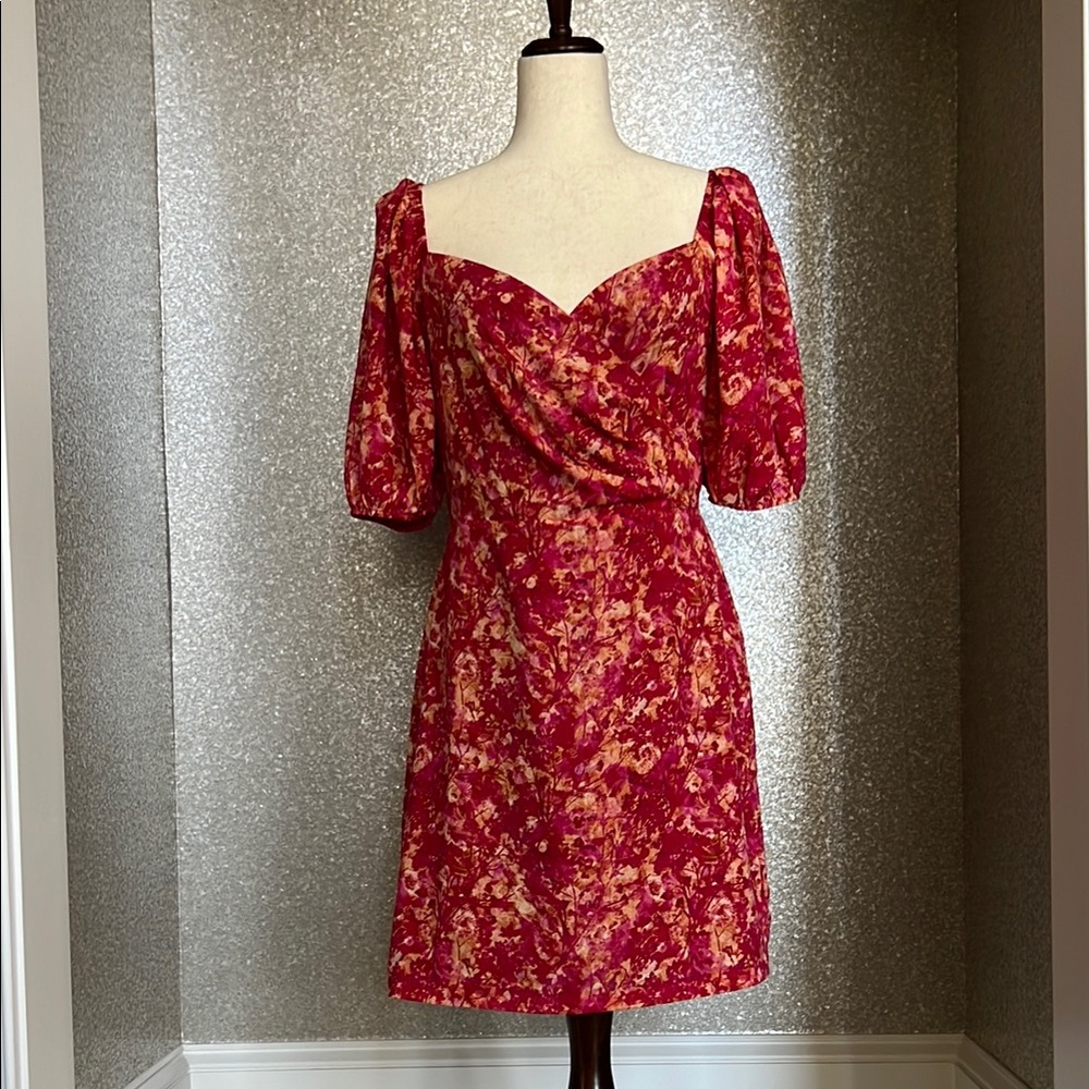 Lucy Paris - Bloomingdale’s Elegant Red Floral Dress Size M
